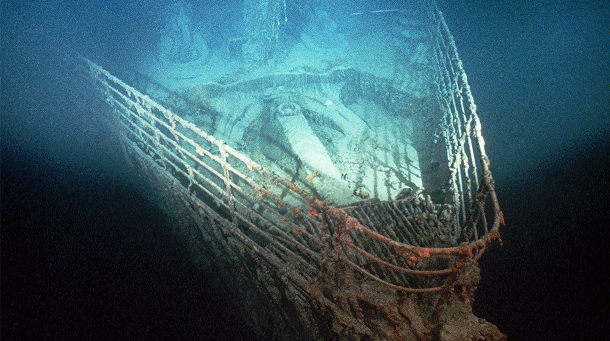 Shipwrecked Titanic underwater