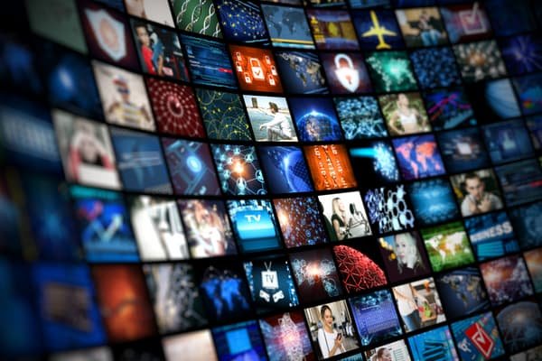 Co o srovnávači dluhopisů vyšlo v médiích