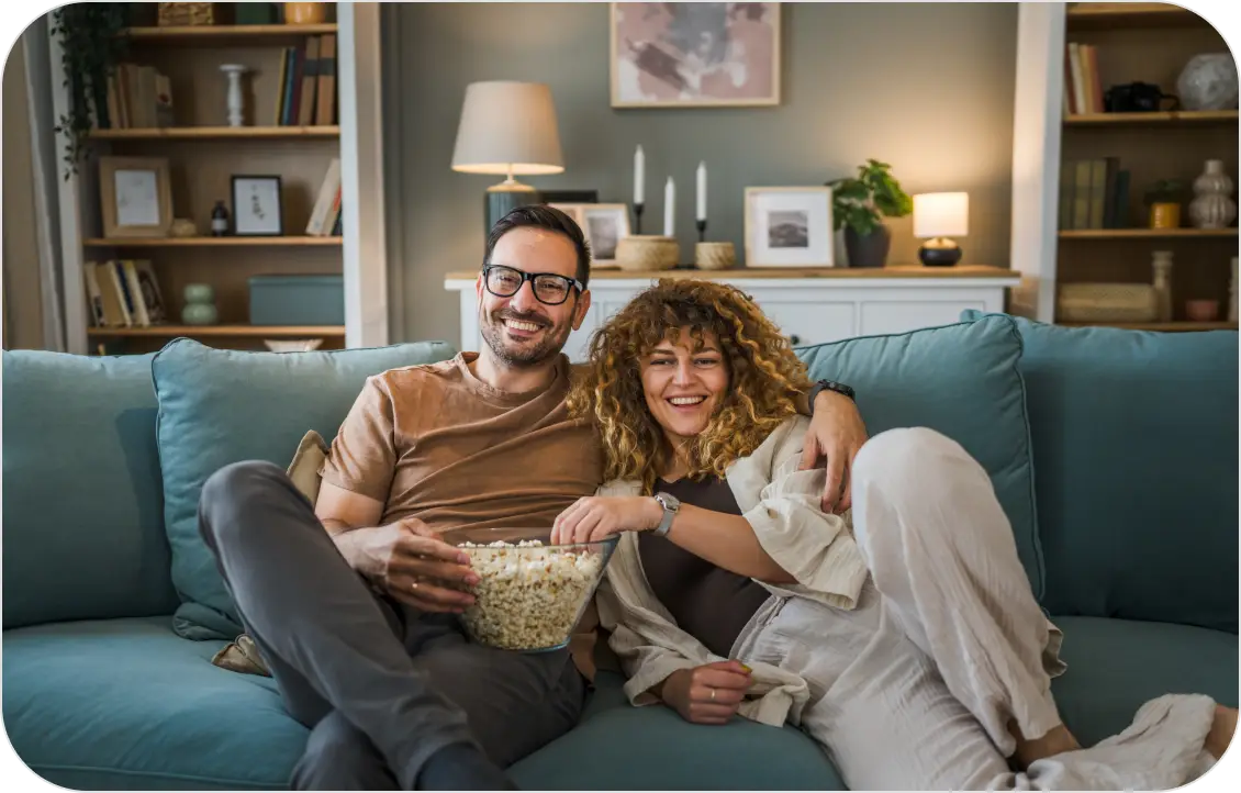 Spokojený pár relaxuje