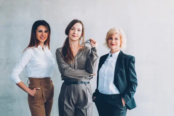 Stále absurdnější povinnosti ničí ekonomiku. Směřujeme do nerůstu a ještě si u toho tleskáme