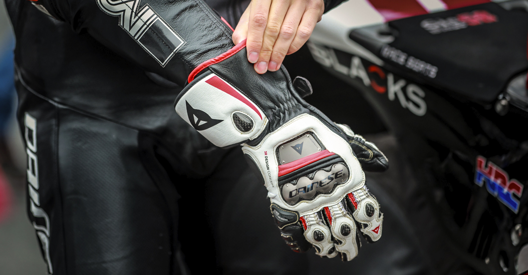 What makes a MotoGP™ glove?
