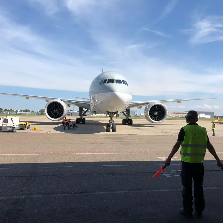 maastricht aachen airport vliegtuig