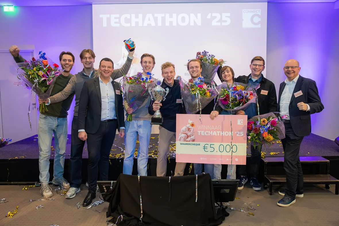 Techathon 2025 - groepsfoto winnaar