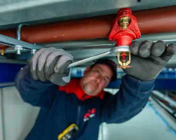 Sprinklerinstallatie monteren