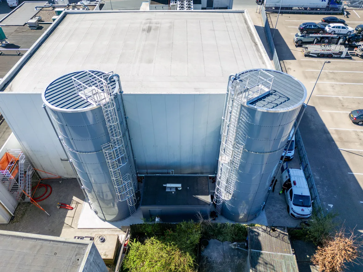 Watertank bovenaanzicht