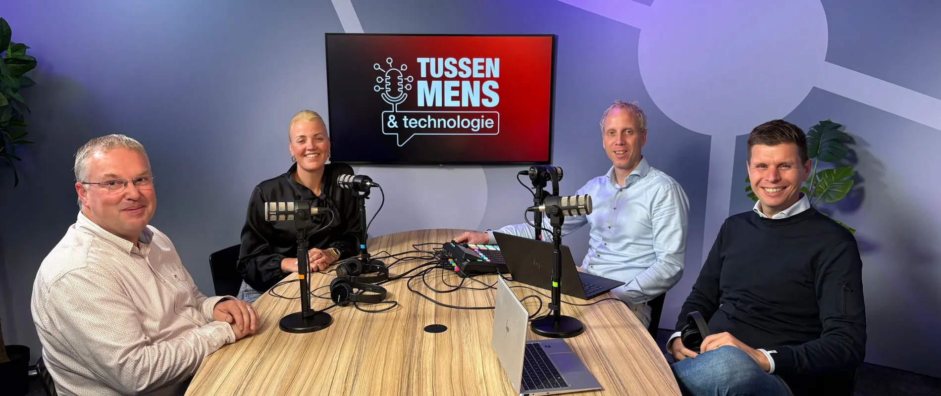 Host Thijs Kappert gaat in gesprek met Jeroen Voogd en Frank Dammers en Merel Koenderink over Human Risk Management