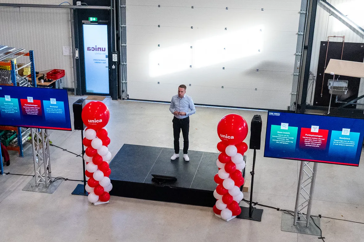Presentatie van Raycko van Hummel over FIRE Vision tijdens een event van Unica Fire Safety