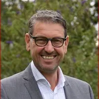 Robert J. van Hunnik, Directeur Applicom