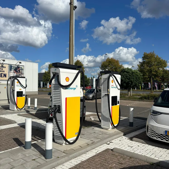 Laadplein slimmne laadinfra unica2