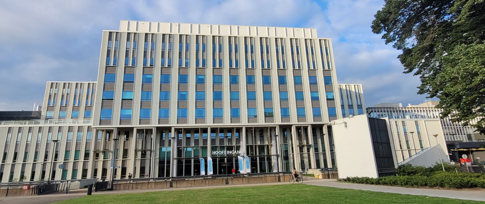 Klantcase Radboudumc hoofdgebouw voorkant