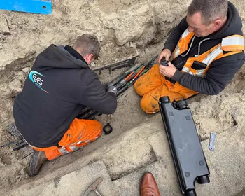 Eljes werkzaamheden leggen glasvezel