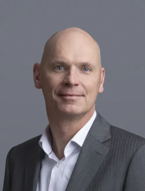 Unica CEO Jilko Andringa portret staand