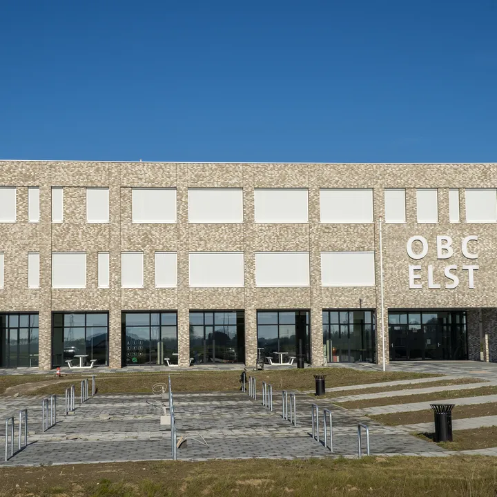 Overbetuwe college_schoolgebouw