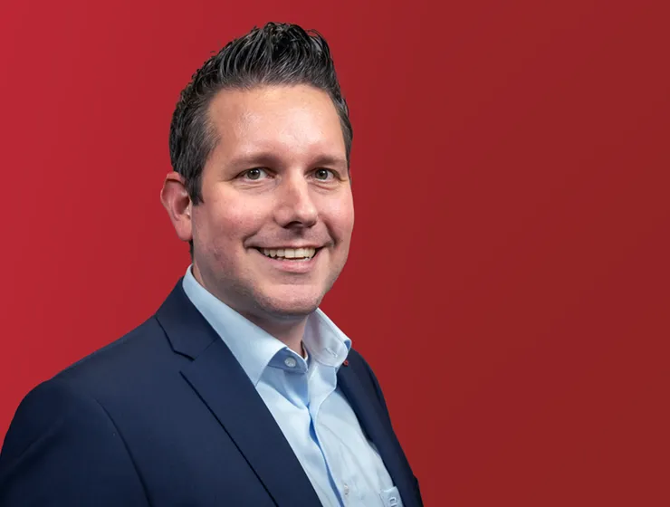 Ricardo Poortvliet manager tender en design office portret Datacenters