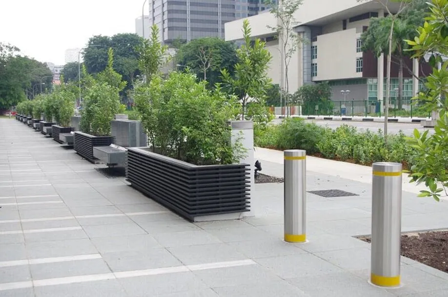 Straatmeubilair dat als bollard dient
