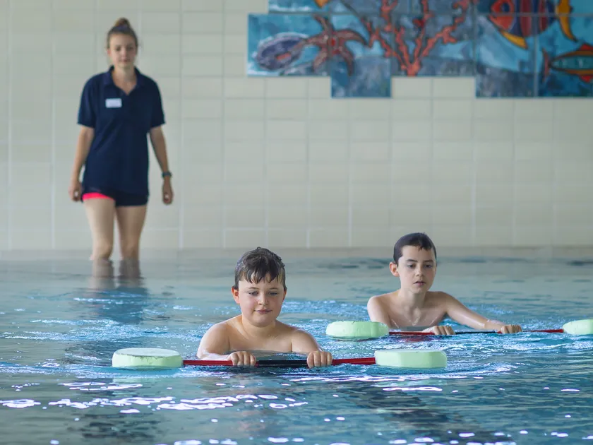 Schwimmtherapie und Therapiebad