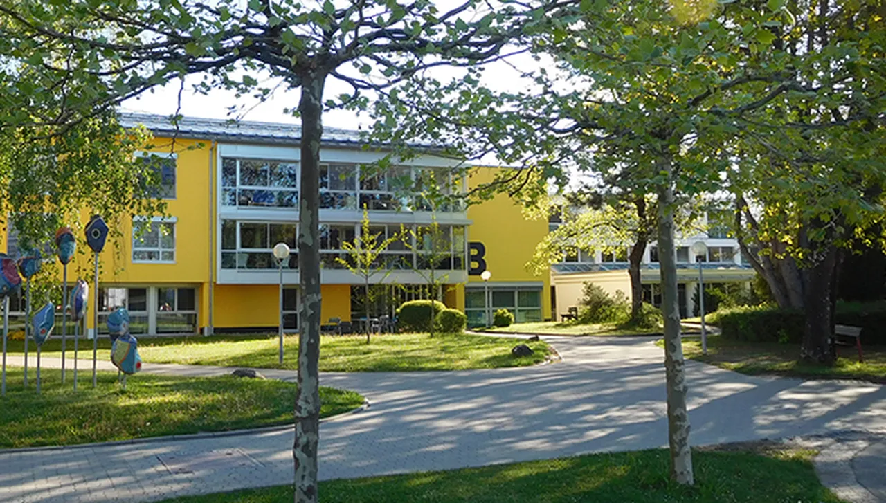 Haus B auf dem Klinikgelände des Hegau-Jugendwerks Gailingen.