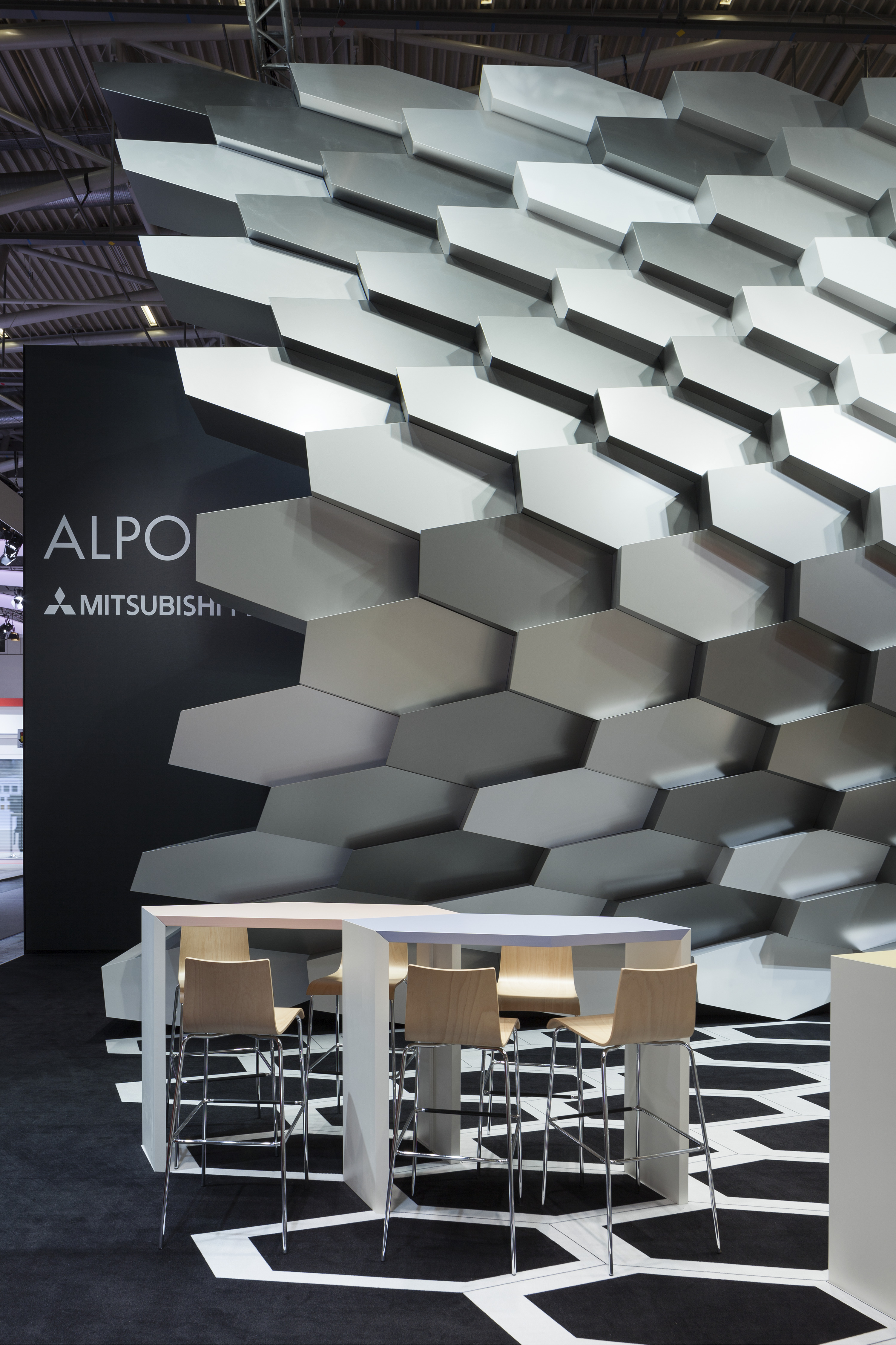 Mitsubishi ALPOLIC Fair Stand | UNS Design and Consulting