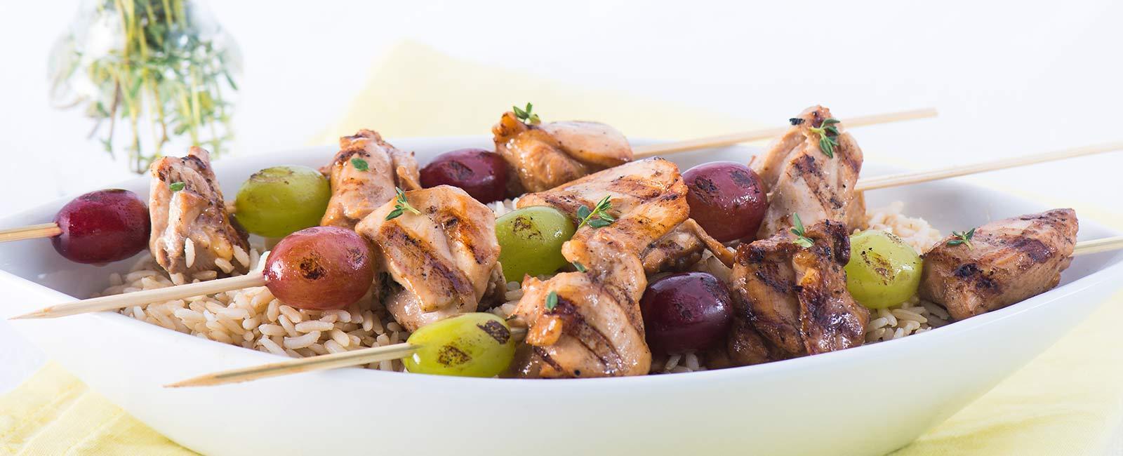 Chicken and Grape Kebabs with Thyme - Welch's