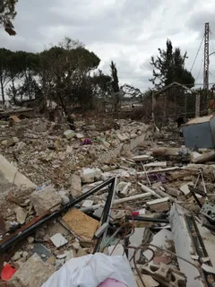 Photo alt text is missing.