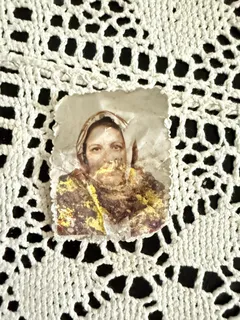 Photo alt text is missing.