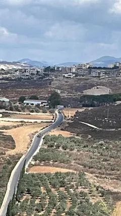 Photo alt text is missing.