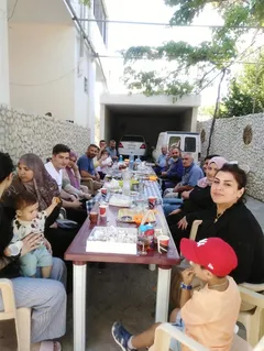 Photo alt text is missing.