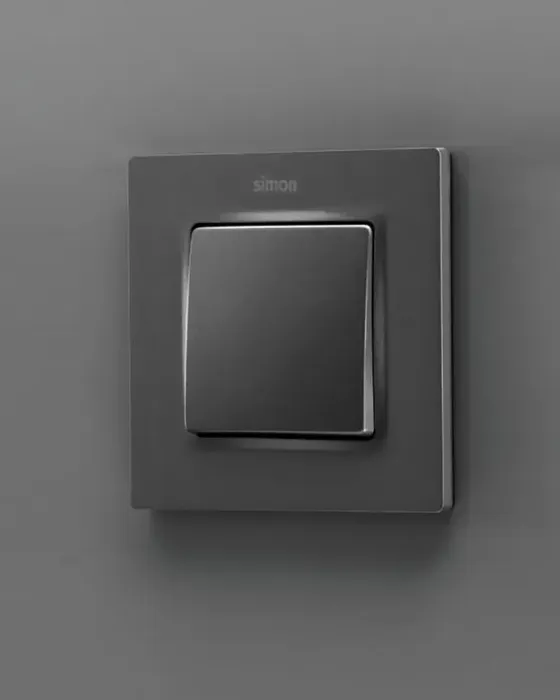Simon 82 Concept minimalist design with inner-relief frame