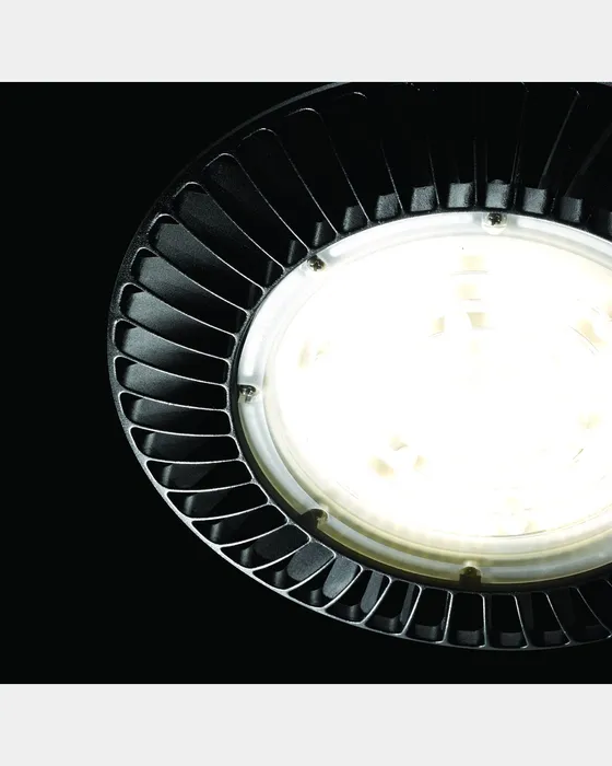Simon 716 unalterable light — good uniformity in open industrial spaces