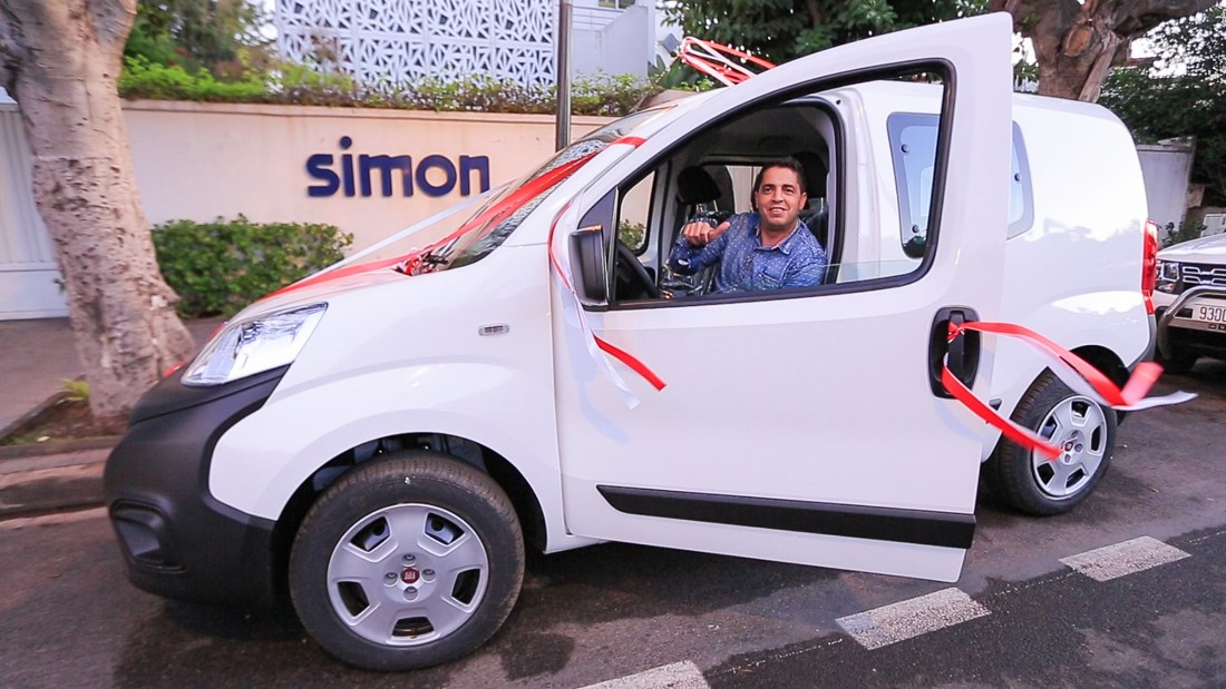 simon