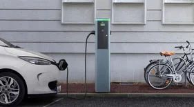 Simon — electric vehicle charging