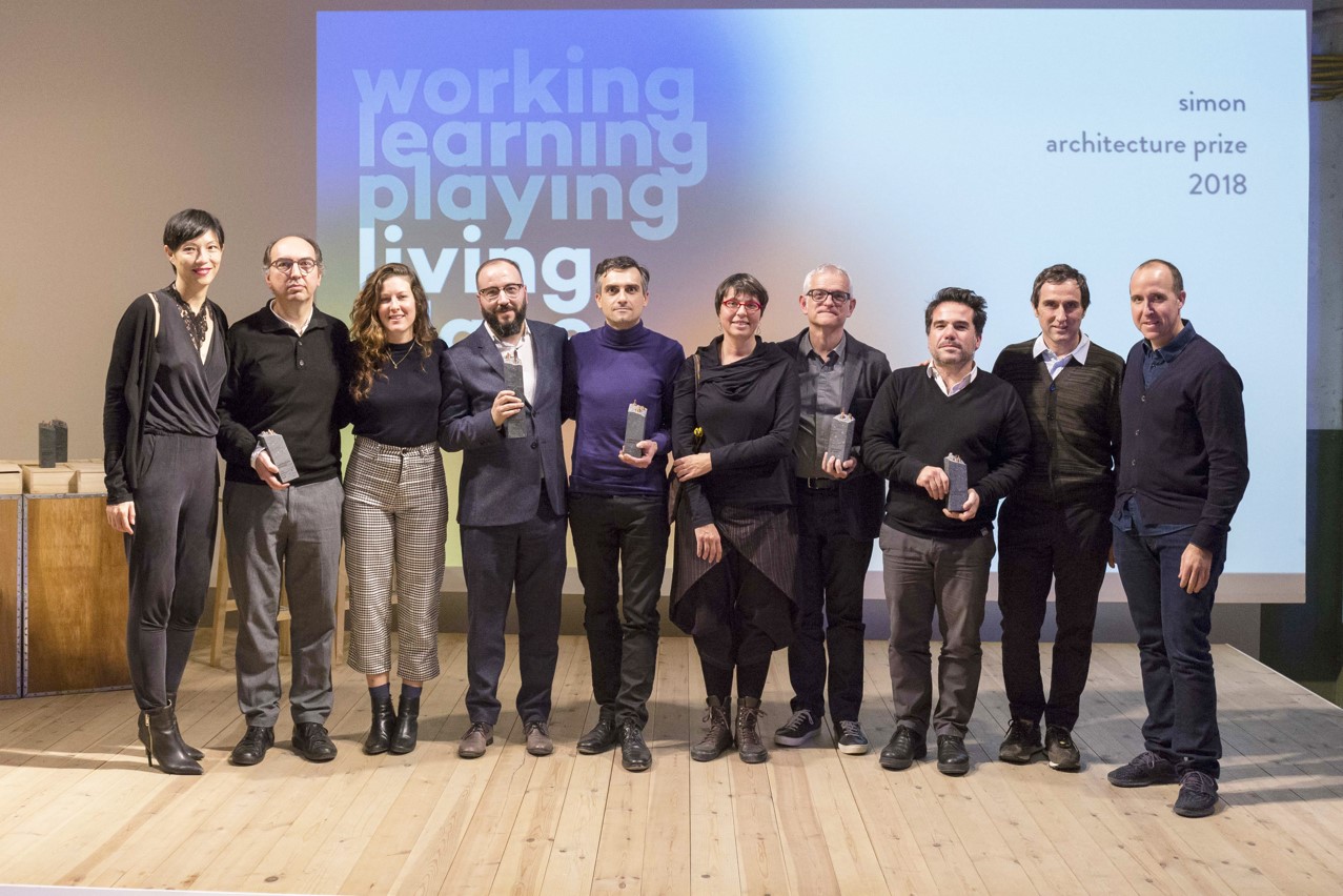 entrega premios simon living places