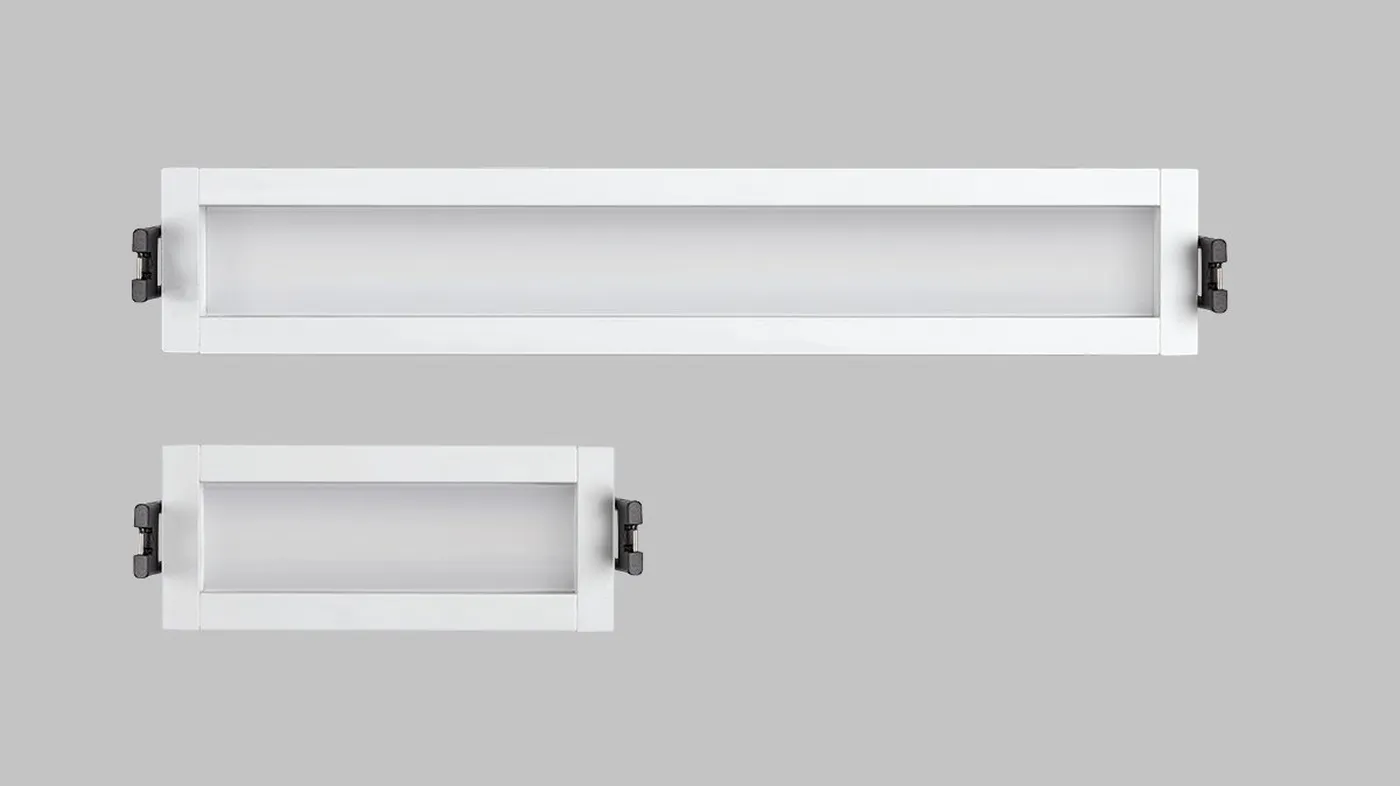 Two available sizes of Simon 712 linear: large size and small size on gray background