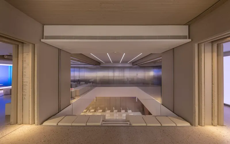 Casa de la Luz Madrid — Signature space