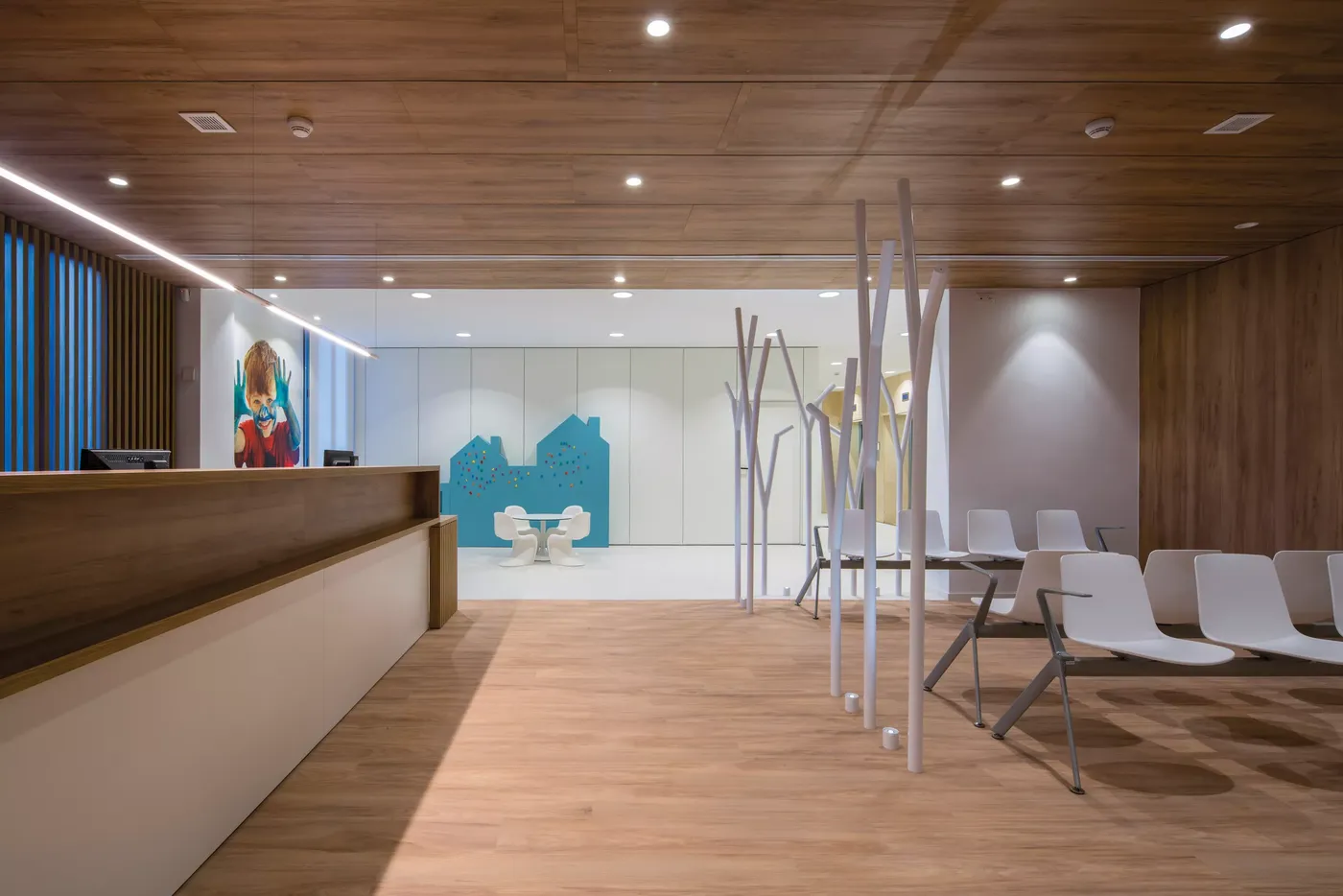 Sant Josep clinic — Signature healthcare environment