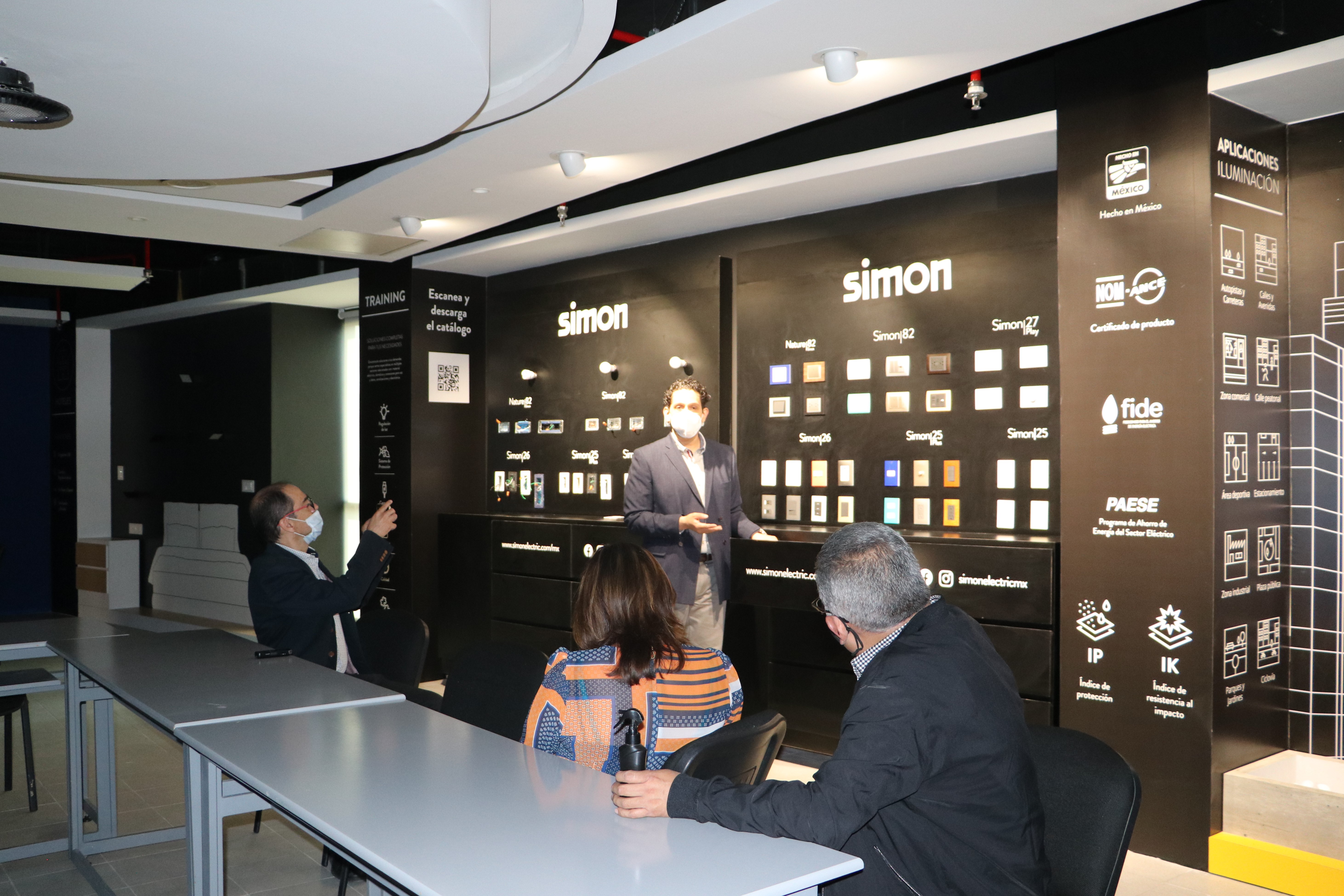 inauguracion-showroom-5