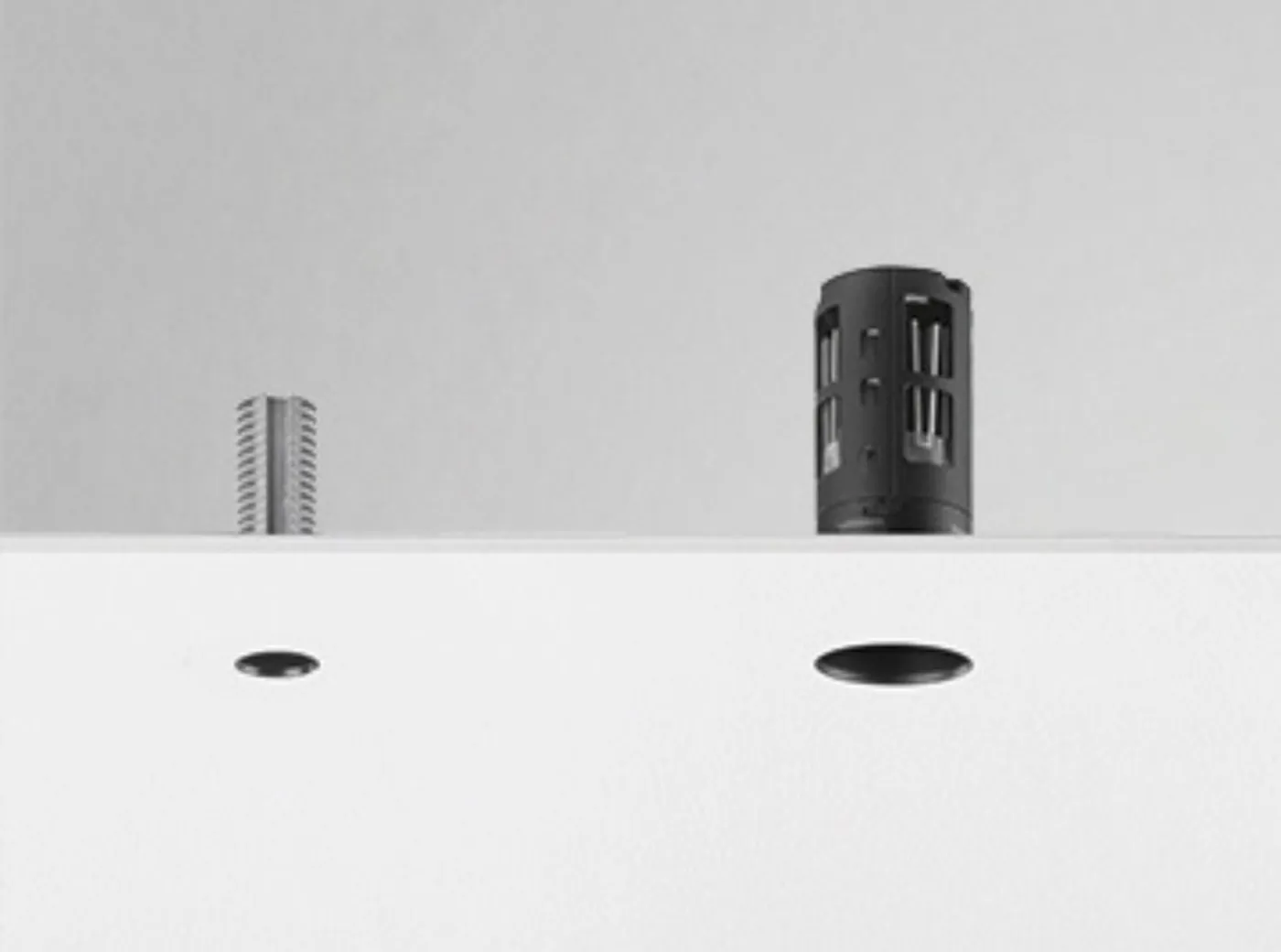 Detail of the available versions and optics for Simon Hole