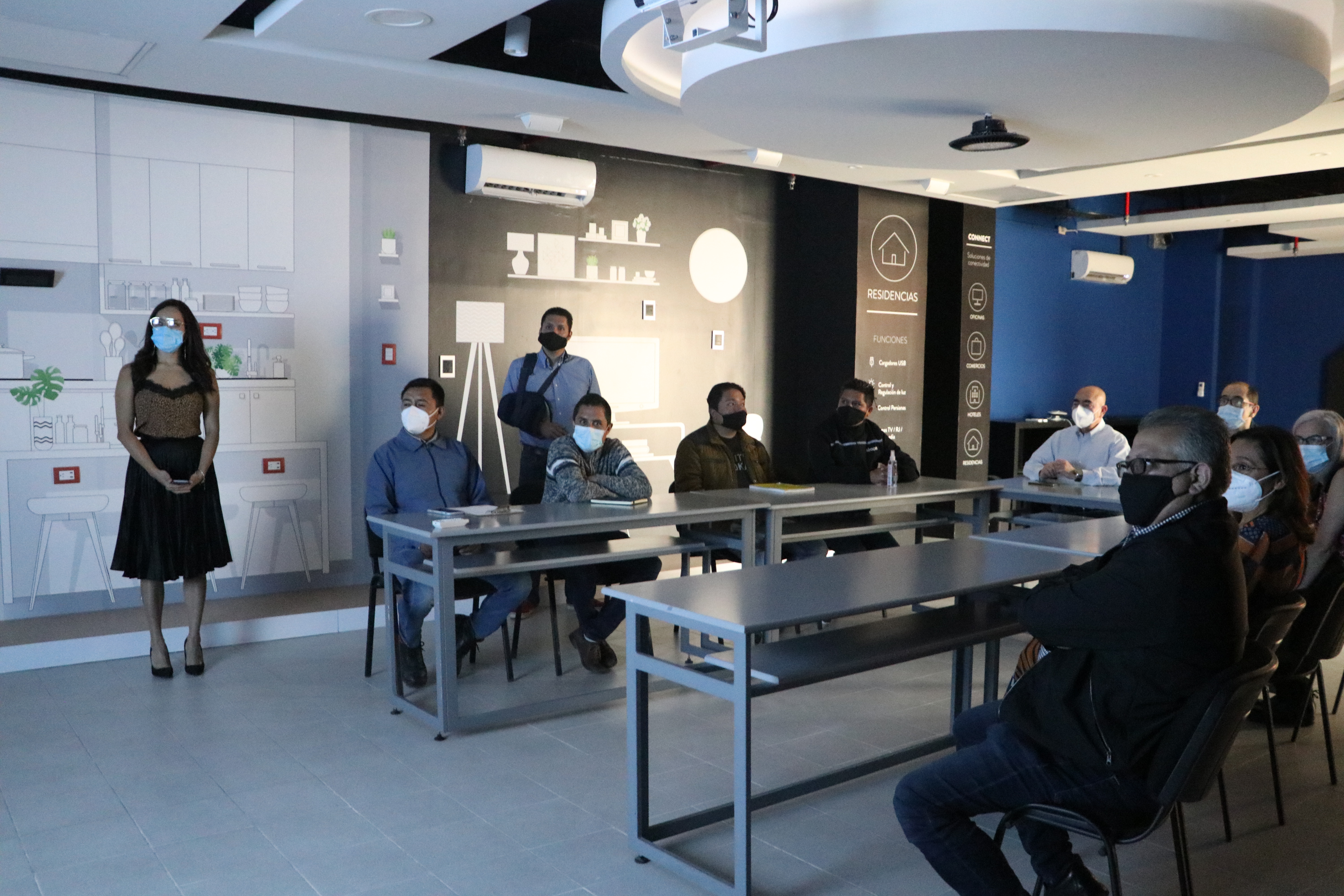 inauguracion-showroom-3