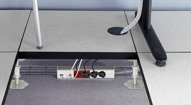 Simon 500 Cima in professional environment with floor outlet box