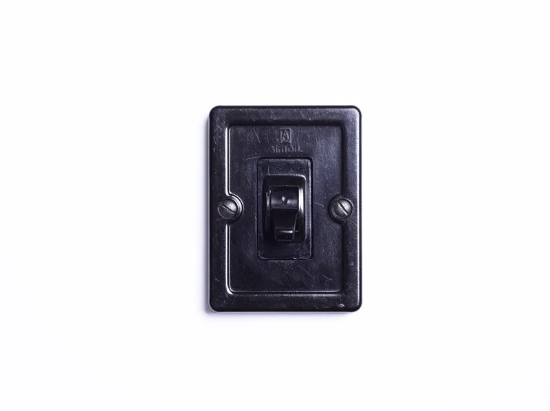 Simon 24 — first flush-mounted series (1956)
