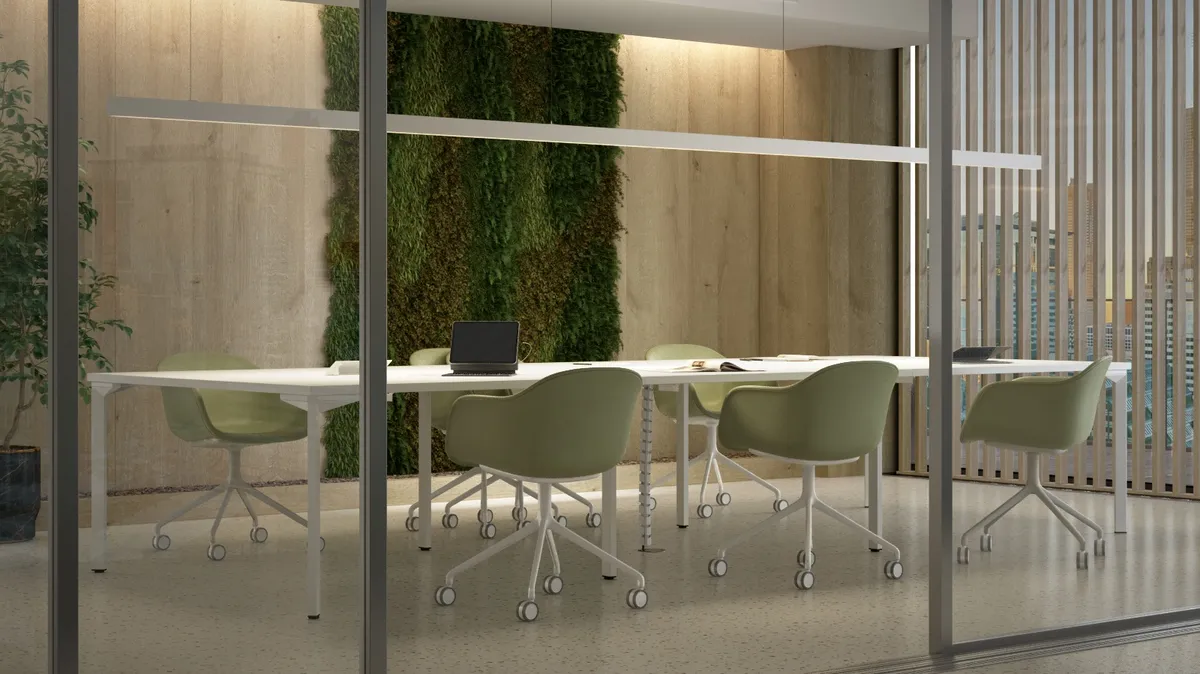 Meeting room with biophilia and Simon 860 lighting integrated in ceiling