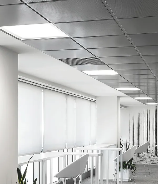 Simon 720 — downlight con control inteligente