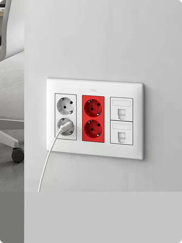 Simon 500 Cima — wiring devices for offices