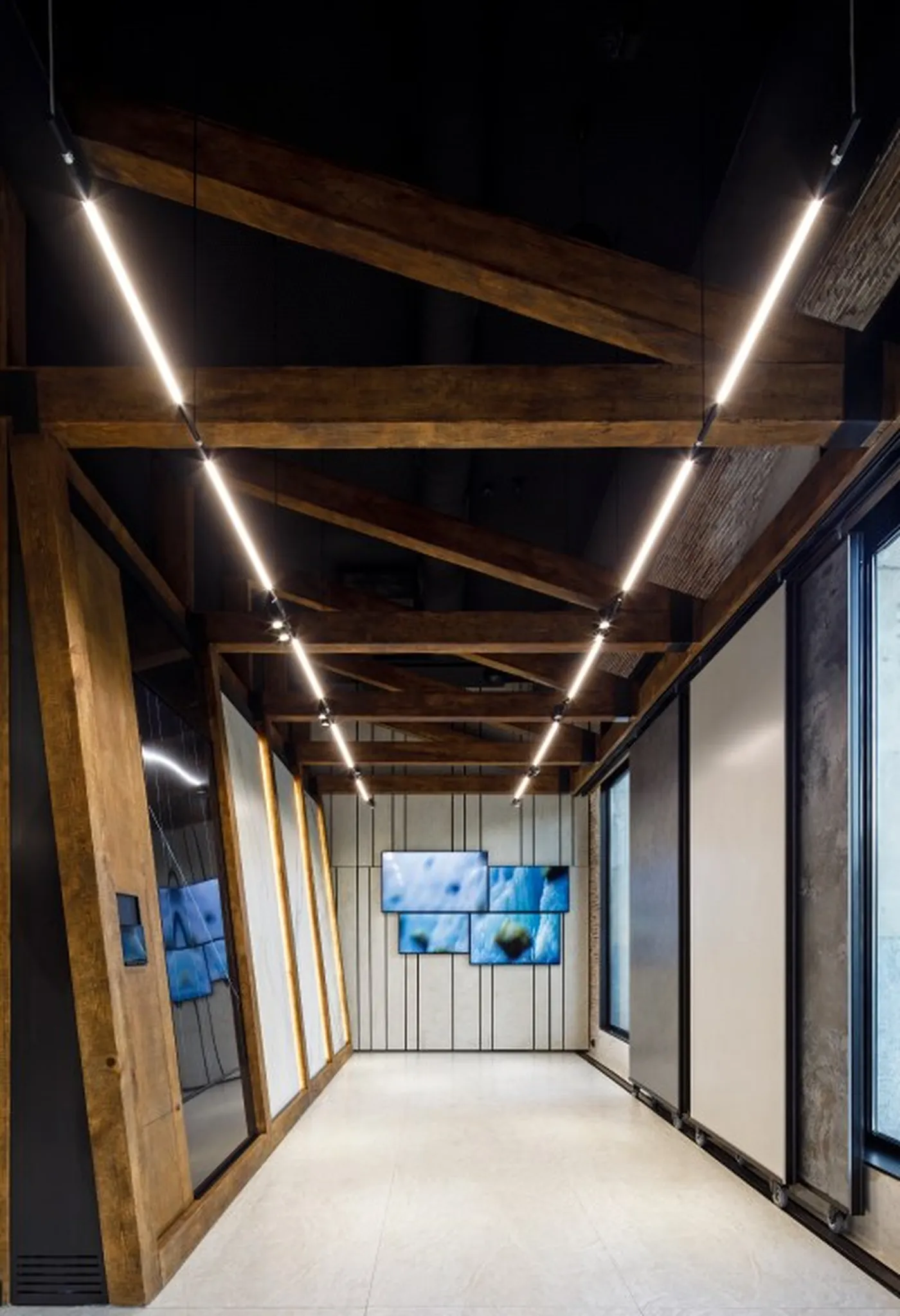 Simon Slim System Drop — luminous rain, architectural lighting system