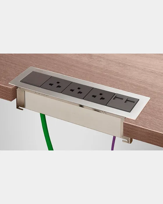 Simon K45 plate detail with modular plates
