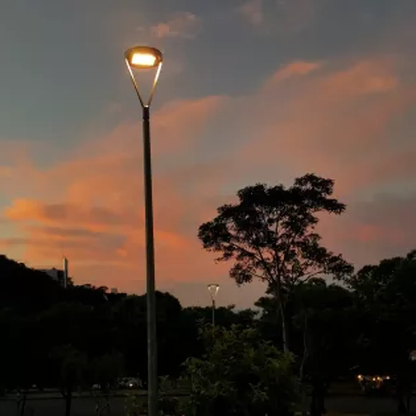Simon Merak SYF in public lighting application — street or avenue
