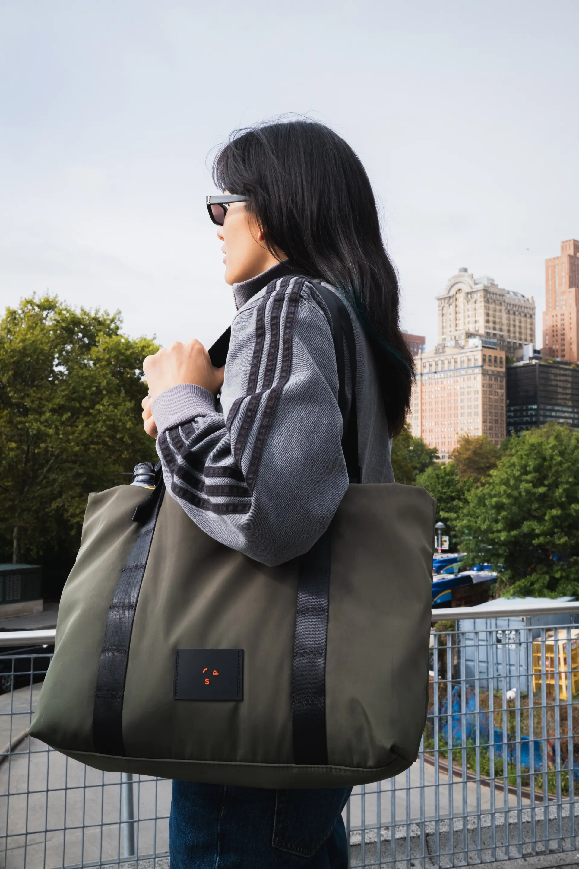 https://a.storyblok.com/f/325752/5152x7728/83645f0a0f/sp-tech-i-nyc-28-1.jpg