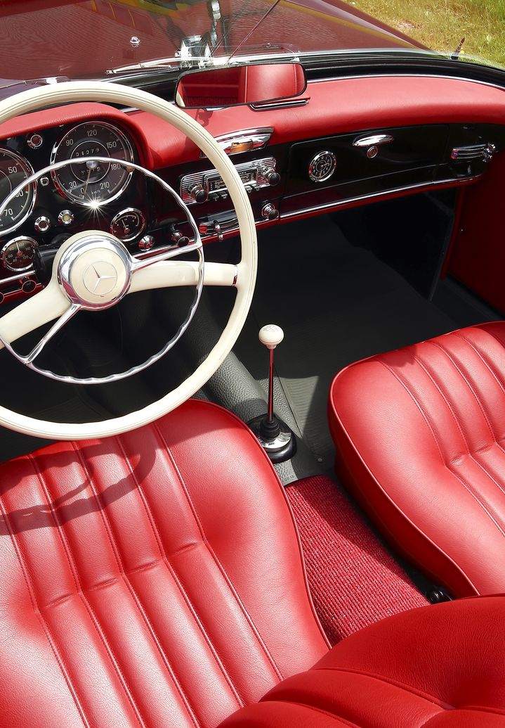 190 SL Interior