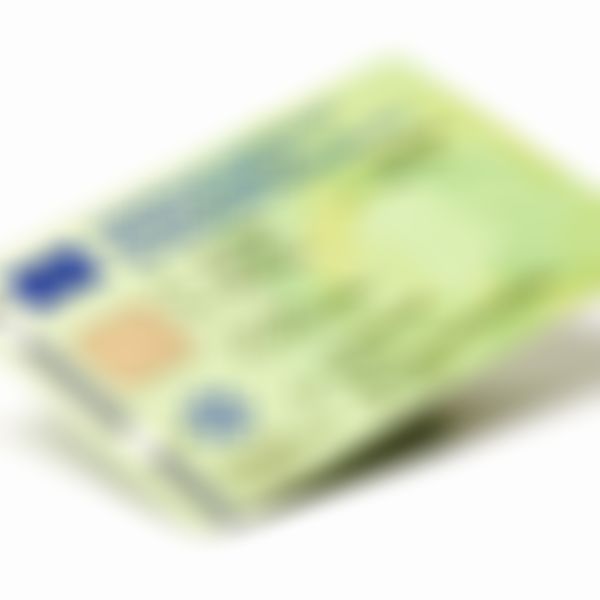 Kfz-Zulassung Beispiel eines Zulassungsscheins im Scheckkartenformat