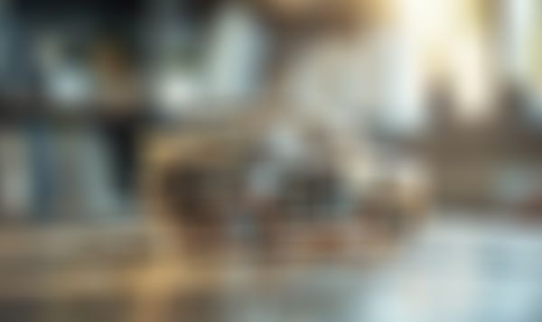 durchsichtige Auto-Spardose mit Kleingeld